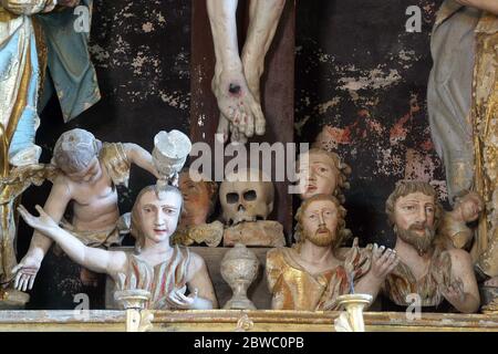 Les âmes dans les statues de purgatoire sur l'autel de la Sainte Croix dans l'église notre-Dame de Jérusalem à Trski Vrh à Krapina, Croatie Banque D'Images