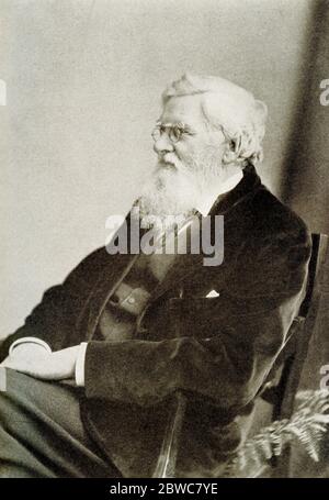Alfred Russel Wallace (1823-1913) était naturaliste, explorateur, géographe, anthropologue, biologiste et illustrateur britannique. Il est surtout connu pour concevoir de manière indépendante la théorie de l'évolution par la sélection naturelle; son article sur le sujet a été publié conjointement avec certains des écrits de Charles Darwin en 1858. Banque D'Images