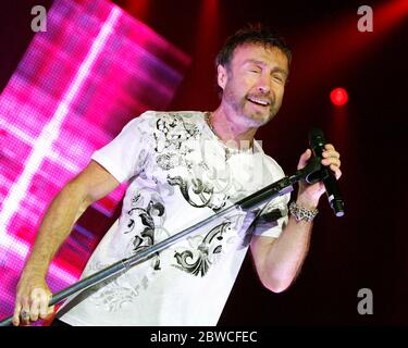 Le chanteur Paul Rodgers joue avec Bad Company à la Seminole Hard Rock Live Arena à Hollywood, Floride. Banque D'Images