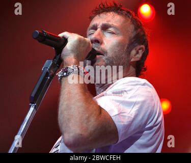 Le chanteur Paul Rodgers joue avec Bad Company à la Seminole Hard Rock Live Arena à Hollywood, Floride. Banque D'Images