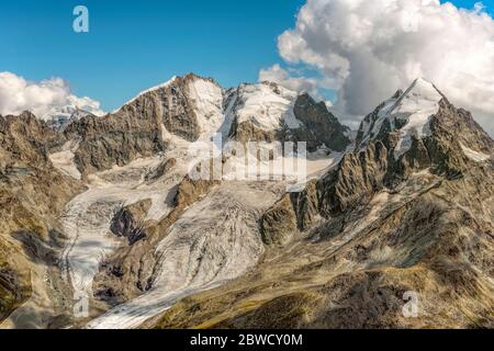 Piz Roseg, Sellagletscher und Piz Bernina, vue de la station de montagne Piz Corvatsch, Grisons, Suisse Banque D'Images