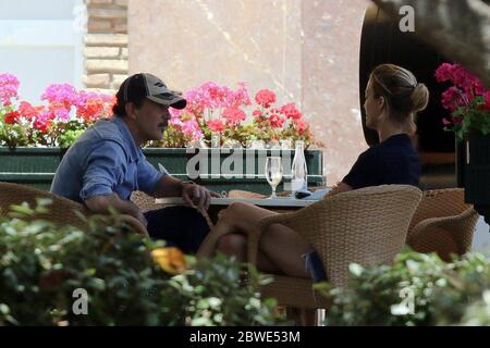 Malaga, Espagne. 31 mai 2020. Acteur Antonio Banderas avec Maria Casado finaliser les détails de son nouveau projet à Malaga crédit: CORGON PRESSE/Alay Live News Banque D'Images