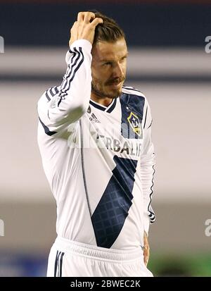 David Beckham porte des chaussures de football roses avec des noms d'enfants sur eux alors qu'il est venu comme un substitut à la défaite de LA Galaxy en 1-0 à Chivas USA, Carson, Californie. 19 mai 2012 Banque D'Images