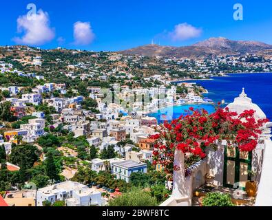 Grèce voyage et vacances d'été. Vue pittoresque sur la mer de la marina d'Agia. Belle île de Leros en Dodécanèse. Banque D'Images