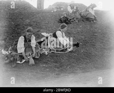 Varsovie , Pologne . Types de paysans . 25 octobre 1921 Banque D'Images