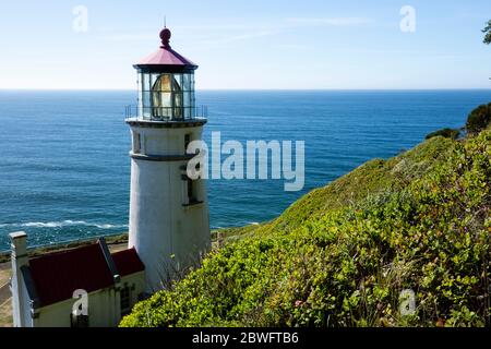 Phare de la rivière Umpqua, Cape déception, Oregon, États-Unis Banque D'Images