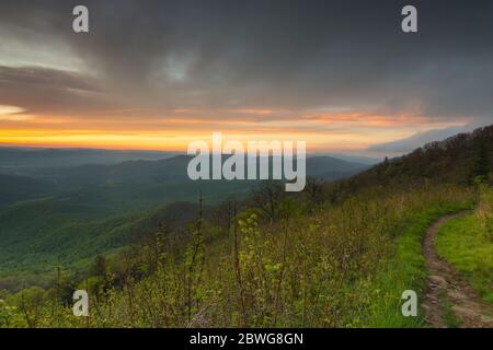 Coucher de soleil dans le parc national de Shenandoah Banque D'Images