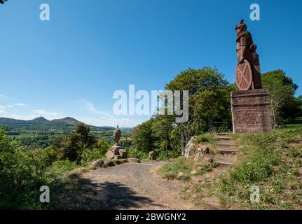 La statue de William Wallace située dans le domaine de Bemersyde, près de Melrose aux frontières écossaises, est une statue commémorant William Wallace. Banque D'Images