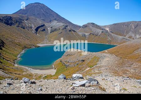 Lac Upper Tama et Mt Ngauruhoe Banque D'Images