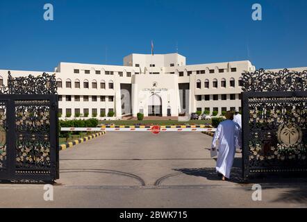Bâtiment du Ministère de l'agriculture et des pêches à Muscat, Sultanat d'Oman. Banque D'Images