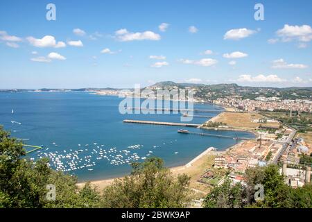 Paysage de Bagnoli et golfe de Naples, Naples, Italie Banque D'Images