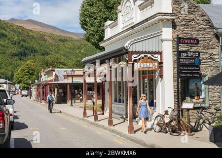 Architecture victorienne dans la pittoresque rue principale d'Arrowtown, Otago, Île du Sud, Nouvelle-Zélande Banque D'Images