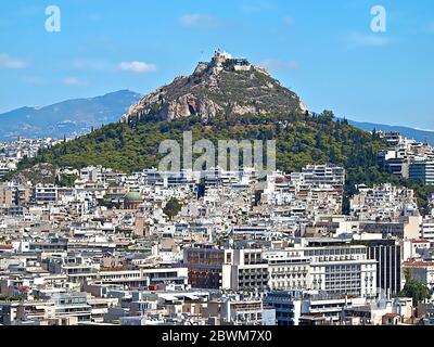 Vue aérienne des maisons et de la vie à Athènes en Grèce Banque D'Images