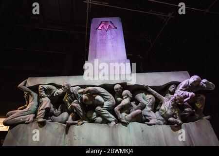 Magic is Might statue, Making of Harry Potter, Warner Bros. Studio Tour, Leavesden, Londres Harry Potter, studio tour, coulisses, objets, films, Royaume-Uni Banque D'Images