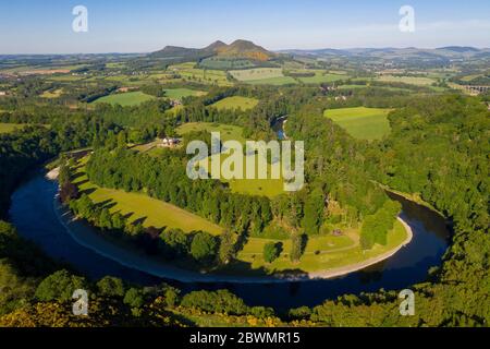 Scott's View, la rivière tweed et les collines Eildon près de Melrose, aux frontières écossaises, au Royaume-Uni Banque D'Images