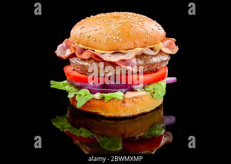 Bacon burger de boeuf escalope Banque D'Images