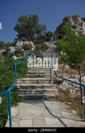 Étapes menant à l'église du prophète Elias à Protaras, Chypre Banque D'Images