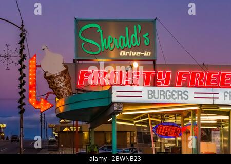Sherald Frosty Freeze Drive-In est un lieu familial nostalgique de manger, Price, Utah, États-Unis [aucune autorisation de l'établissement ; disponible pour les licences éditoriales uniquement] Banque D'Images