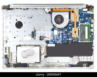 Partie de l'ordinateur portable au-dessus de la vue. Ordinateur de vue éclatée. Carte mère, refroidisseur et disque dur Banque D'Images