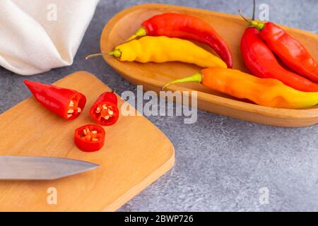 Présentation du piment rouge chaud péruvien (Aji Limo) Banque D'Images