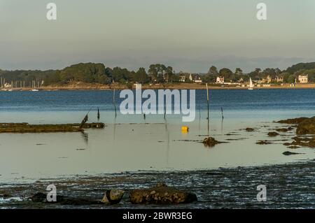 Larmor-Baden de l'île Bender dans le golfe du Morbihan. France Banque D'Images