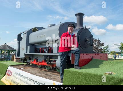 Barber, une locomotive à réservoir à selle de calibre étroit du South Tynedale Railway exposée au Great Yorkshire Show Banque D'Images