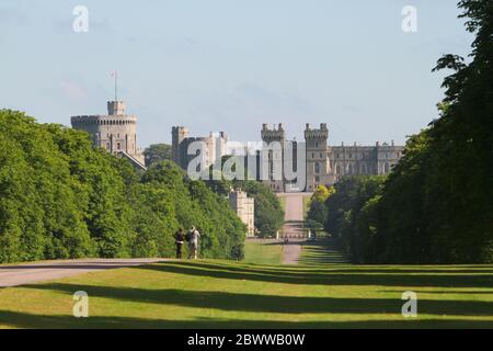 Château de Windsor, Windsor, Angleterre. Maison de la Reine Elizabeth II et du duc d'Édimbourg de HRH. Banque D'Images