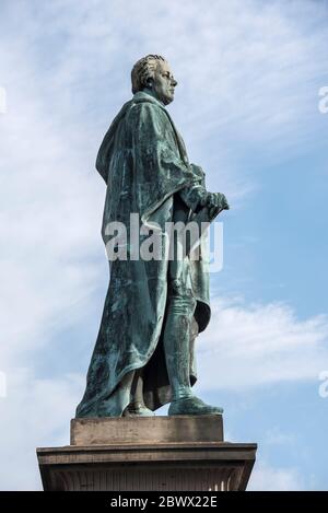 Wiliam Pitt la plus jeune statue de George Street, Édimbourg, Écosse. Banque D'Images
