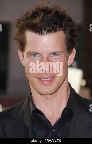 Eric Mabius de l'Académie des arts et des sciences de la télévision présente une soirée avec « Ugly Betty » au Leonard Goldenson Theatre à North Hollywood, CA. L'événement a eu lieu le lundi 30 avril 2007. Photo par: SBM / PictureLux- référence du fichier 34006-3935SBMPLX Banque D'Images