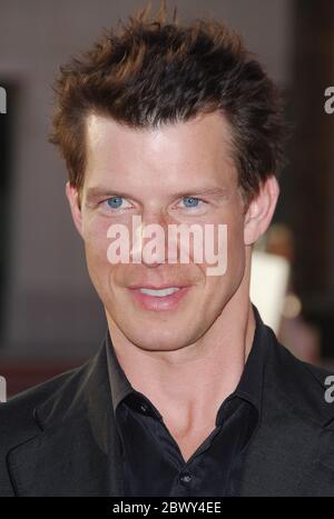 Eric Mabius de l'Académie des arts et des sciences de la télévision présente une soirée avec « Ugly Betty » au Leonard Goldenson Theatre à North Hollywood, CA. L'événement a eu lieu le lundi 30 avril 2007. Photo par: SBM / PictureLux- référence du fichier 34006-3936SBMPLX Banque D'Images