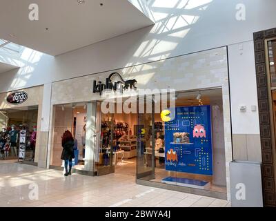 Orlando,FL/USA-2/17/20: La boutique Kipling au centre commercial Millenia à Orlando, Floride. Banque D'Images