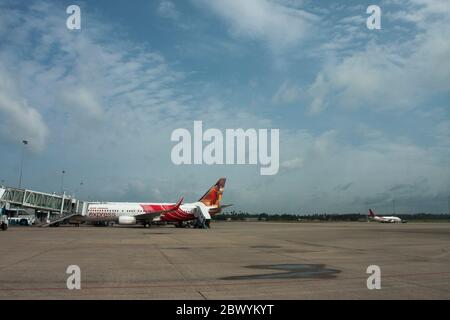 Boeing 737-800 d'Air India à l'aéroport international de Bandaranaike. Sri Lanka Banque D'Images