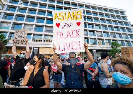 Washington, États-Unis. 03ème juin 2020. 3 juin 2020 - Washington, DC, États-Unis : manifestation pacifique devant l'église épiscopale de Saint-Jean contre la mort de George Floyd. (Photo de Michael Brochstein/Sipa USA) crédit: SIPA USA/Alay Live News Banque D'Images