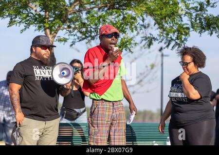 Black Lives Matter Peace Vigil pour George Floyd à Burlington, Iowa Banque D'Images