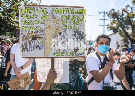 SAN FRANCISCO, CA- JUIN 3 : les manifestants manifestent à Mission High à San Francisco, Californie, le 3 juin 2020 après la mort de George Floyd. Crédit : Chris Tuite/ImageSPACE/MediaPunch Banque D'Images