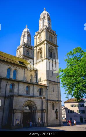 Église Grossmuenster, vieille ville de Zurich, Zurich, canton de Zurich, Suisse Banque D'Images