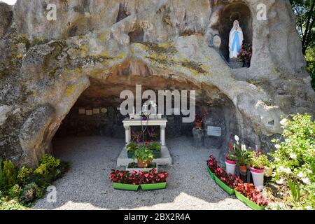 France, Nord, la Chapelle d'Armentières, quartier de la Choque, grotte notre Dame de Lourdes Banque D'Images