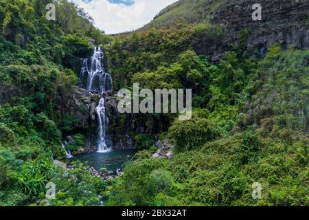 France, Ile de la Réunion (département français d'outre-mer), Saint-Paul, Saint-Gilles-les-bains, cascade du bassin des Aigrettes (vue aérienne) Banque D'Images