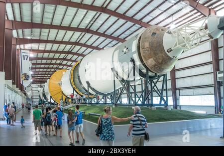 Apollo 17 Saturn V Rocket au Centre spatial de la NASA, Houston, Texas, États-Unis Banque D'Images