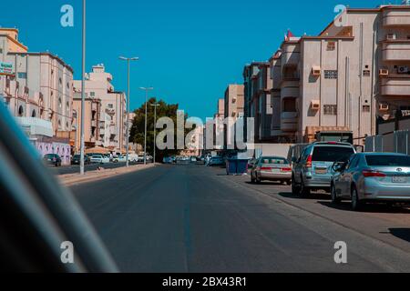 Vue sur les bâtiments et les maisons saoudiens dans les rues Djeddah Arabie saoudite 2020 Banque D'Images