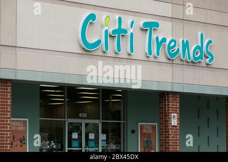 Un logo à l'extérieur d'un magasin de détail Citi Trends à Salisbury, Maryland, le 25 mai 2020. Banque D'Images