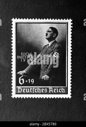 Le timbre-poste émis par le Reichspast allemand à l'occasion du Congrès du Parti Reich de la paix montre un portrait d'Adolf Hitler. Le timbre est vendu pour 6 Pfennig plus un supplément de 19 FPR. Pour le fonds culturel d'Adolf Hitler. Banque D'Images