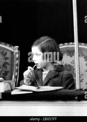 La princesse Margaret, enfant au National Pony Show, au Royal Agricultural Hall d'Islington. Banque D'Images