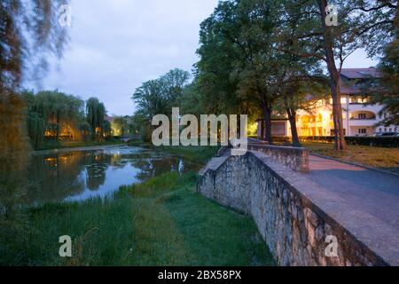 Berlin, Allemagne. 12 mai 2020. Le domaine de Lindenhof est situé à l'extrême sud du quartier berlinois de Schöneberg et a été construit dans les années 1920. Credit: Georg Wenzel/dpa-Zentralbild/ZB/dpa/Alay Live News Banque D'Images