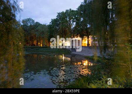 Berlin, Allemagne. 12 mai 2020. Le domaine de Lindenhof est situé à l'extrême sud du quartier berlinois de Schöneberg et a été construit dans les années 1920. Credit: Georg Wenzel/dpa-Zentralbild/ZB/dpa/Alay Live News Banque D'Images