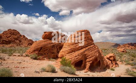 Les formations rocheuses de Beehive dans le parc national de la Vallée de feu, Nevada, États-Unis Banque D'Images