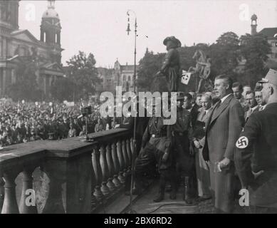 Rassemblement de NSBO dans le Lustgarten Heinrich Hoffmann de Berlin photographies 1933 photographe officiel d'Adolf Hitler, et un politicien et éditeur nazi, qui était un membre du cercle intime d'Hitler. Banque D'Images