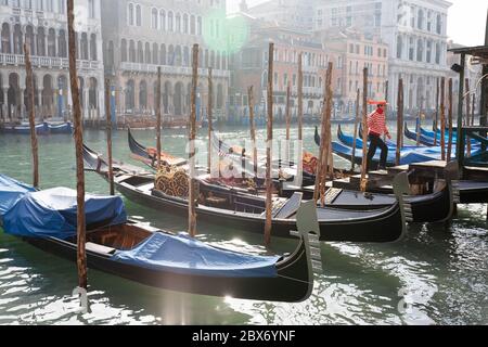 Une télécabine qui s'arrête à Venise, en Italie Banque D'Images