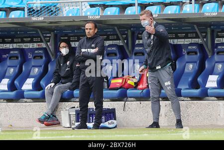 Bochum City, Allemagne. 05e juin 2020. Pauli coach Jos Luhukay, Sports: Football: 2ème Bundesliga: Saison 19/20: .05.06.2020 30ème match: VFL Bochum - FC St. Pauli Hamburg Hamburg crédit: Ralf Ibing firosportphoto/POOL | usage dans le monde/dpa/Alay Live News Banque D'Images