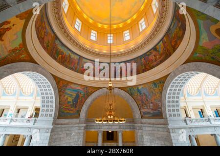 Coupole du Capitole de l'État de l'Utah à Salt Lake City, Utah, États-Unis. Banque D'Images